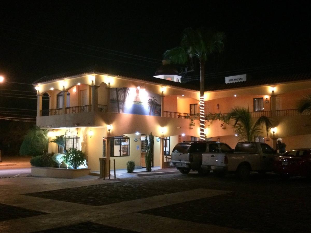 Hotel Posadas Del Ryal Ciudad Constitución Buitenkant foto
