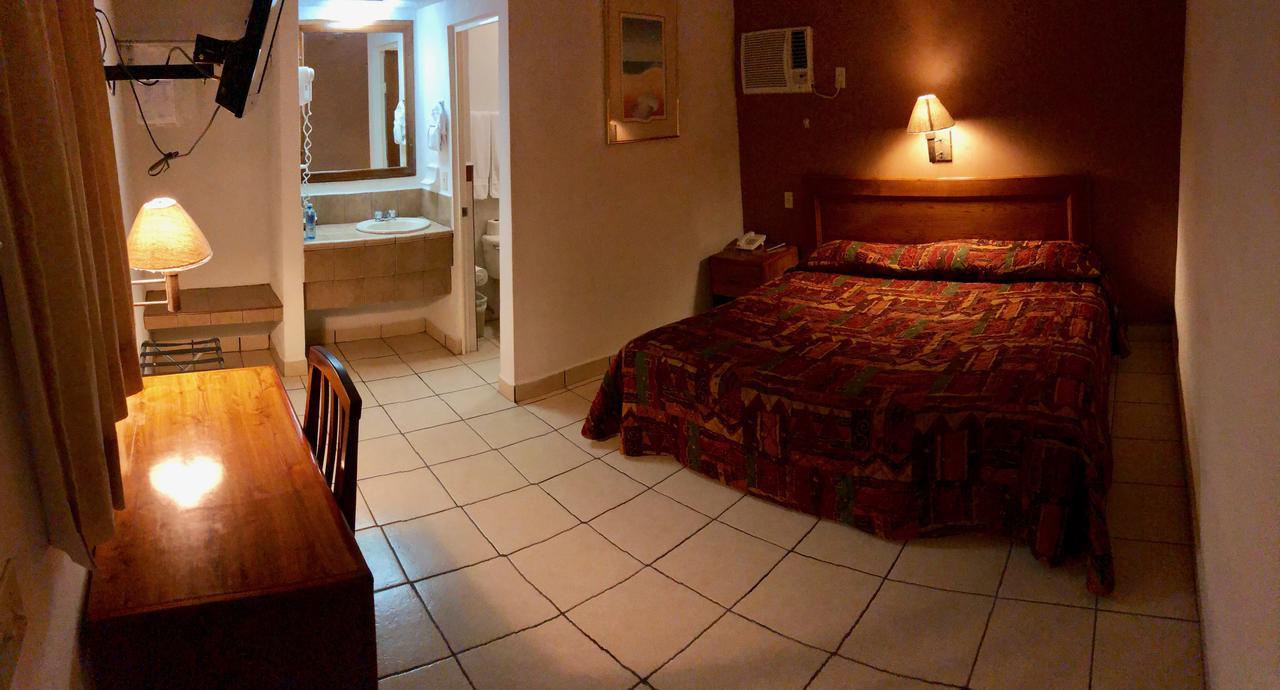Hotel Posadas Del Ryal Ciudad Constitución Buitenkant foto