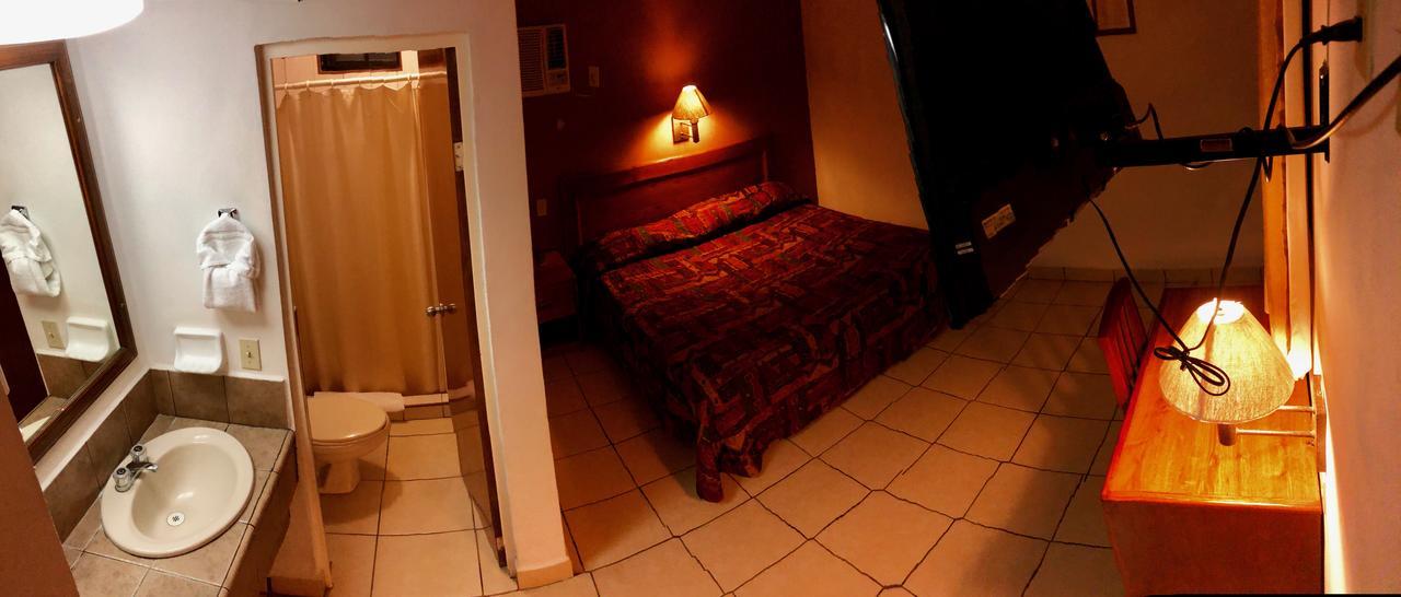 Hotel Posadas Del Ryal Ciudad Constitución Buitenkant foto